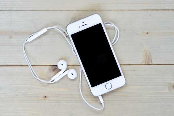 Cara menonaktifkan mode headphone di iPhone - Solusi