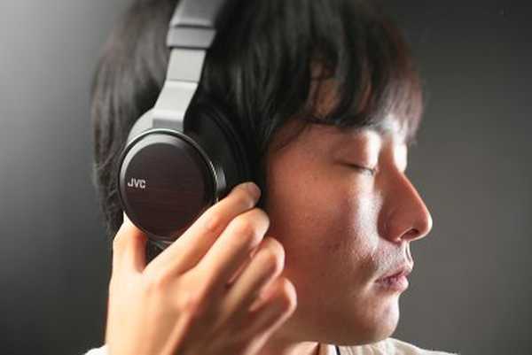 Ulasan JVC HA-SW01 - Headphone Kayu