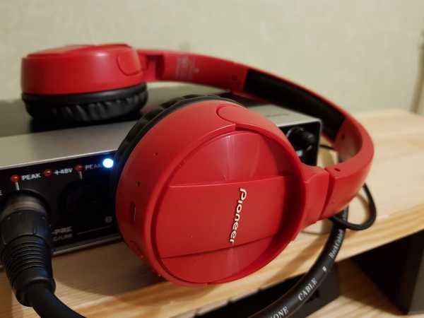 Pioneer SE-MJ553BT pregled - proračunske nadzemne Bluetooth slušalice