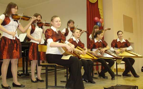 Ocjena najboljih glazbenih škola Volgograda u 2020. godini
