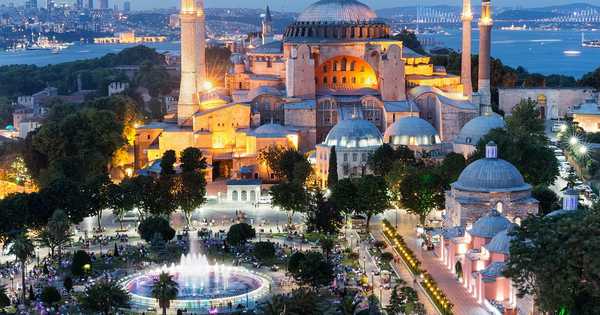 12 кращих міст Туреччини