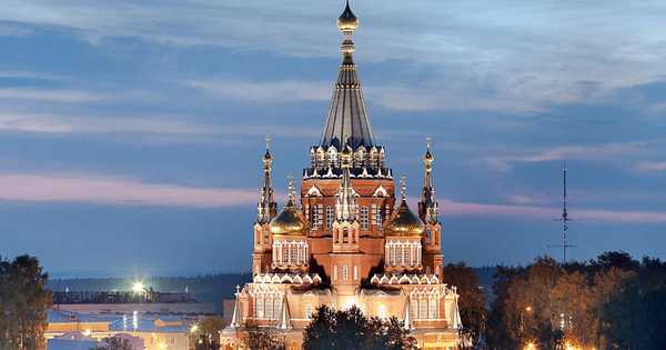 19 най-интересни забележителности на Ижевск
