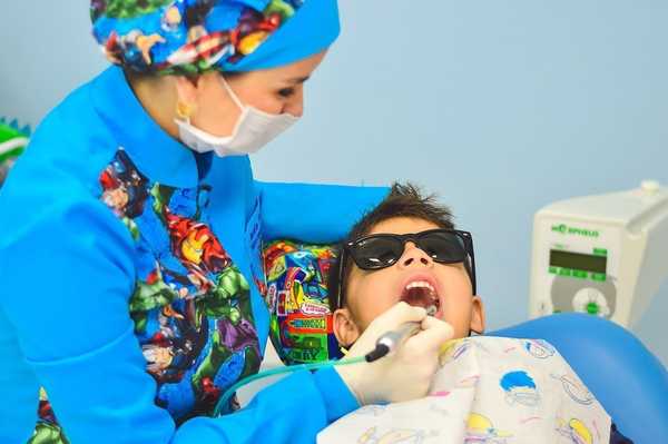 Кращі платні стоматологічні клініки для дітей в Челябінську в 2020 році