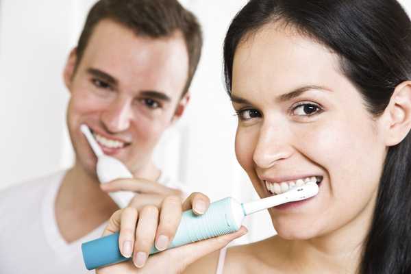 Ulasan sikat gigi listrik Oral-B terbaik