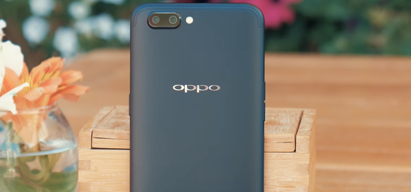 Okostelefon-áttekintés OPPO R11 - a modell előnyei és hátrányai