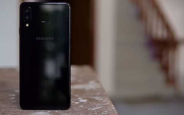 Bintang Samsung Galaxy A8 - kelebihan dan kekurangan