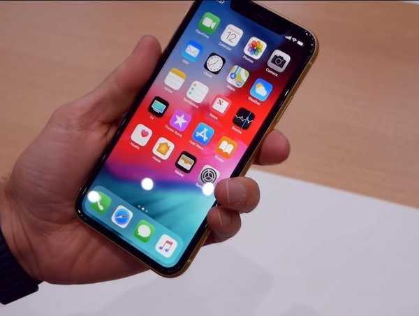 Smartphone Apple iPhone XR - výhody a nevýhody