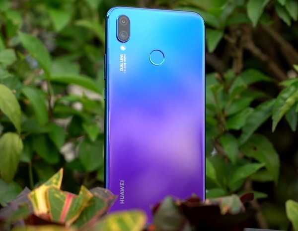 Pametni telefon Huawei nova 3i je obsojen na uspeh