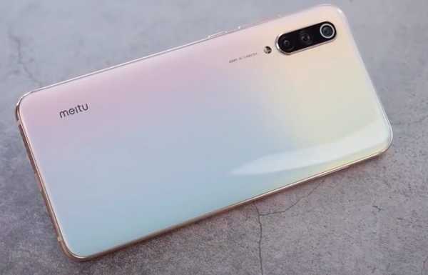 Xiaomi Mi CC9e és Xiaomi Mi A3 okostelefonok - előnyei és hátrányai