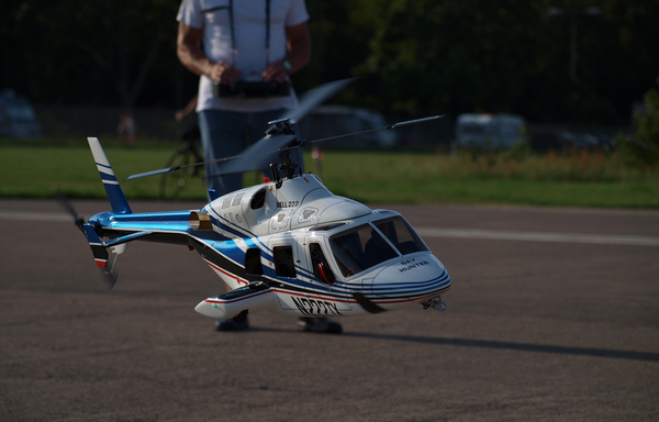 Van egy helikopter - az RC helikopter modellek tervezője és pilóta vagyok