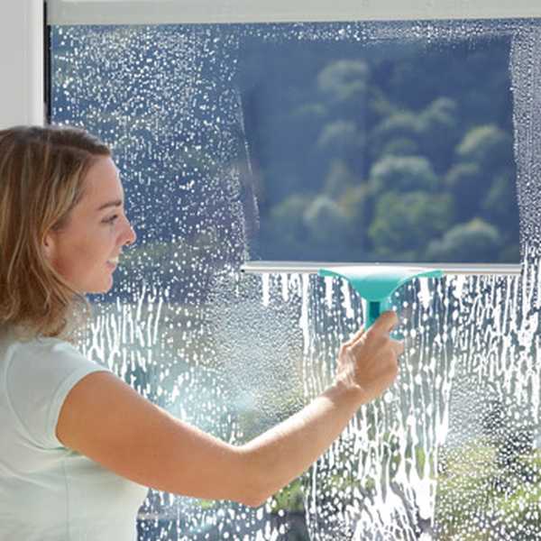 7 najlepszych środków do czyszczenia szkła