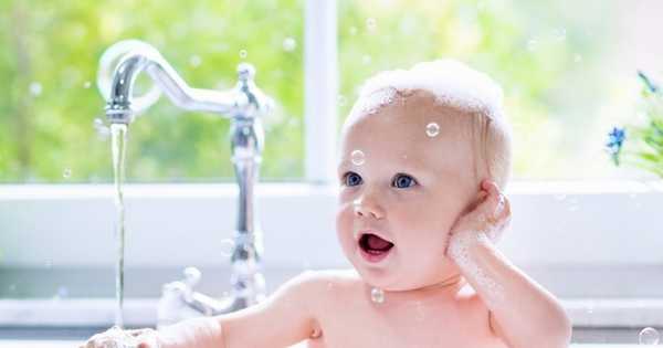 9 najlepszych produktów do kąpieli dla niemowląt
