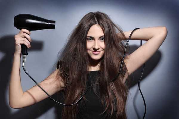 Pengering Rambut BaByliss Terbaik pada tahun 2020