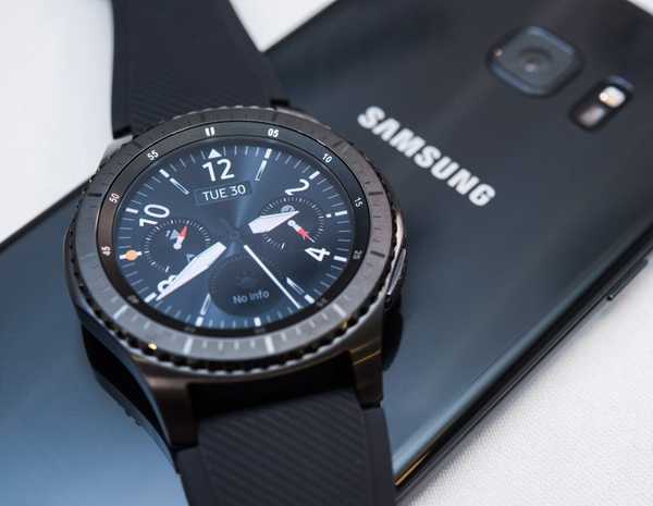 Розумні годинник Samsung Gear S3 - переваги і недоліки