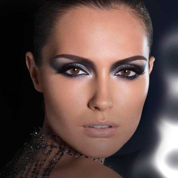 20 tajemství večerní make-up pro hnědé oči